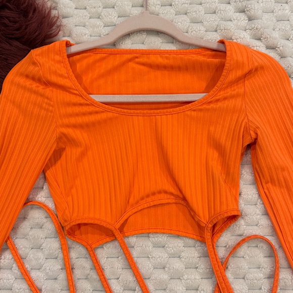 Orange Ribbed Two-Piece Skirt Set (S) - Picture 5 of 6